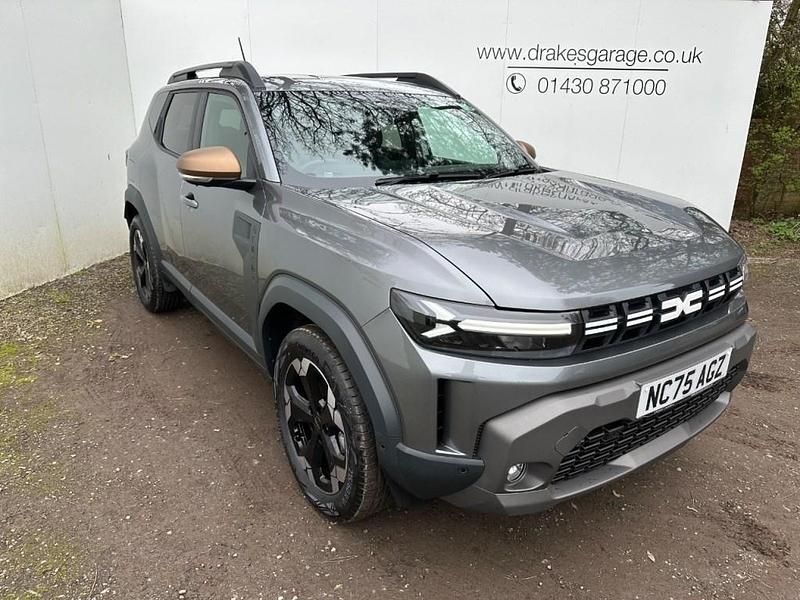 New Dacia Duster Extreme 143 HP (105 kW) 2025 Grey Hatchback