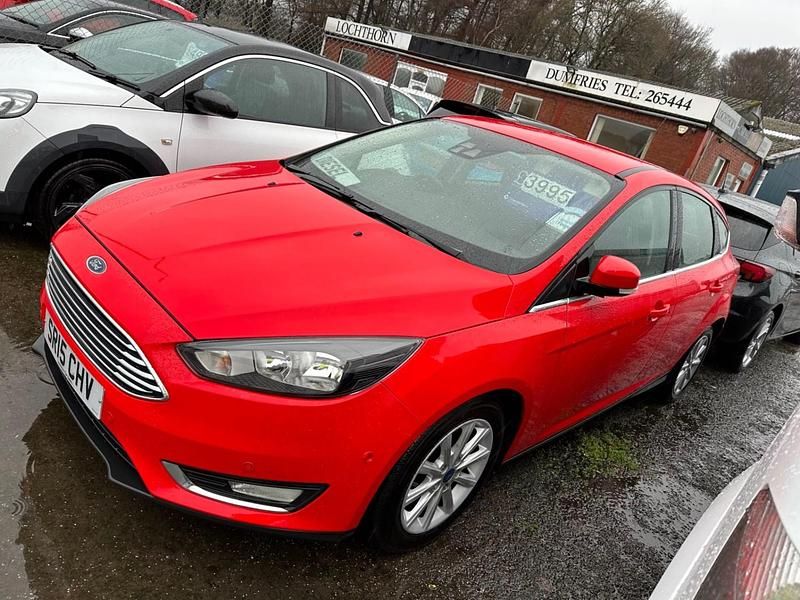 Used Ford Focus Titanium 2015 Red Hatchback
