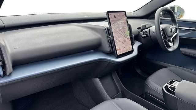 New Volvo EX30 Plus 197 kW (268 HP) 2026 SUV