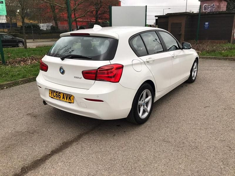 Usado BMW 116 Efficient Dynamics 2016 Blanco Utilitario
