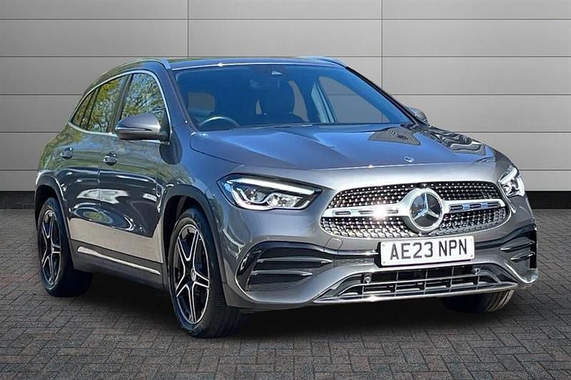 Used Mercedes GLA220 Executive 190 HP (139 kW) 2023 Mountain grey SUV
