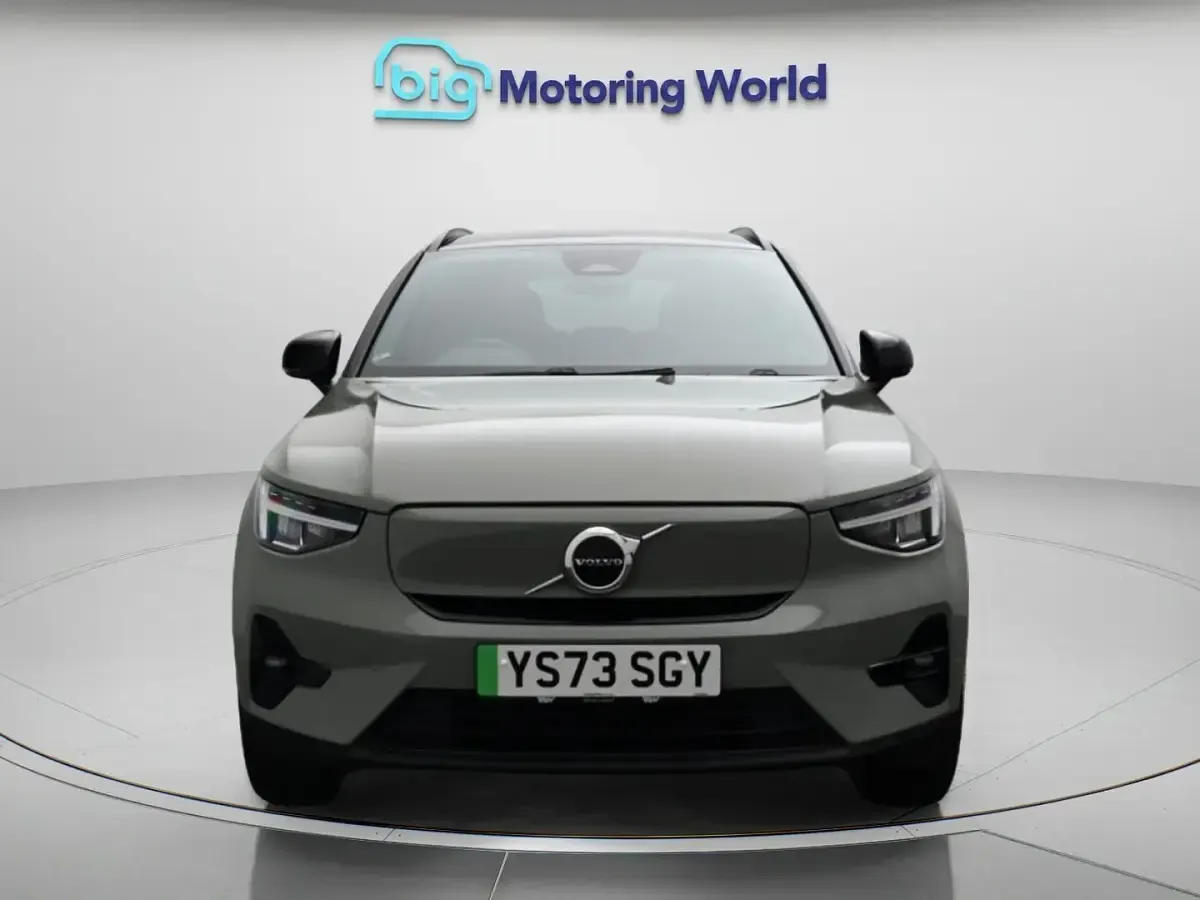 Used Volvo XC40 Plus 300 kW (408 HP) 2023 Green SUV