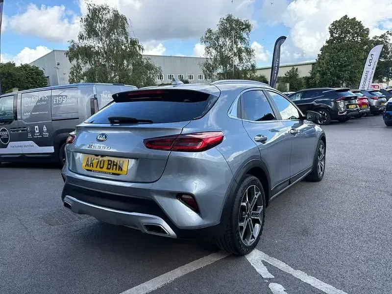 Used Kia XCeed 140 HP (102 kW) 2020 Silver SUV