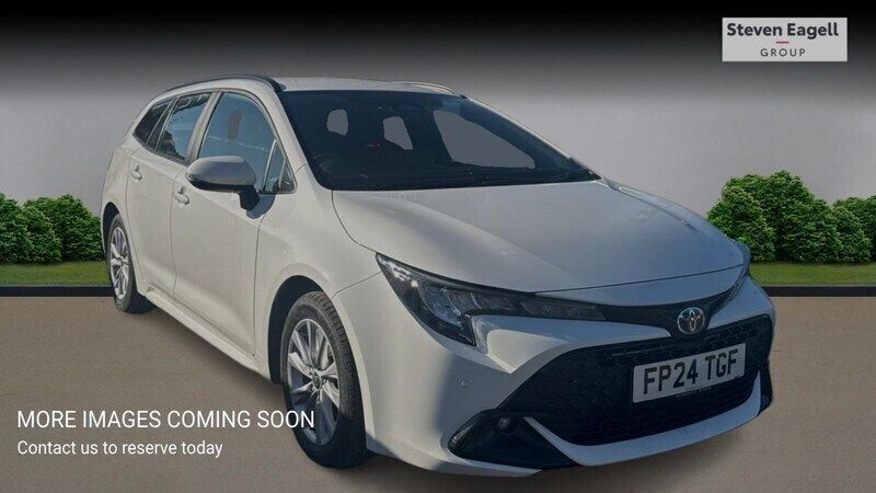 White Used 2024 Toyota Corolla Estate | £22,244 (Fair price) - Image 1/4