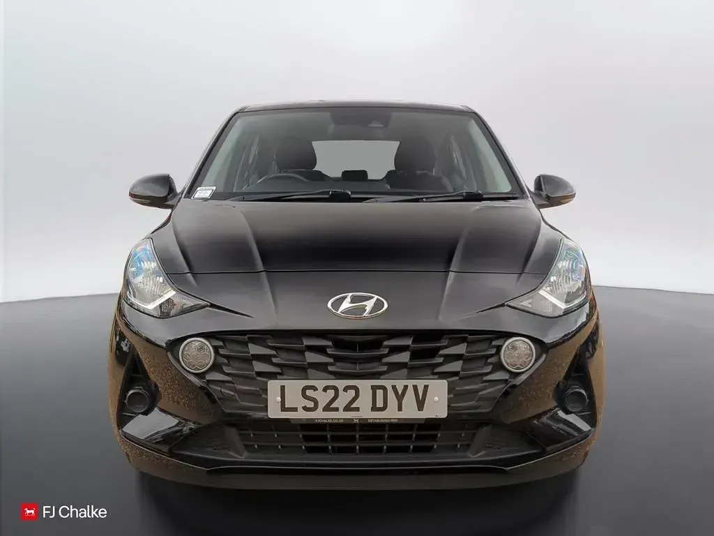 Used Hyundai i10 SE 84 HP (61 kW) 2022 Black Hatchback