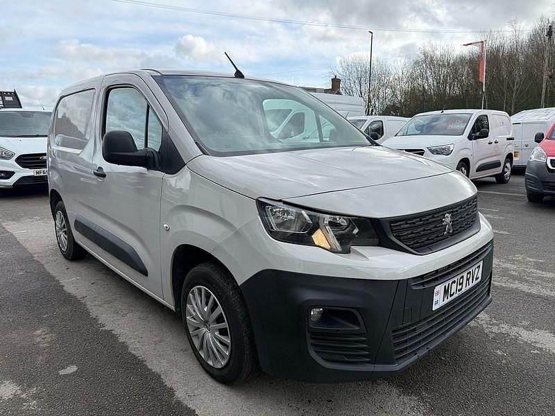 Used Peugeot Partner 2019 Grey MPV
