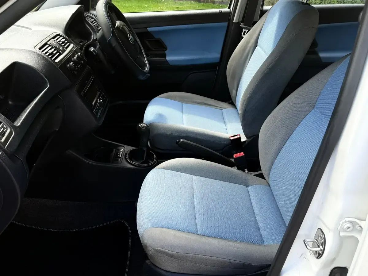 Used Skoda Fabia 2009 White Estate