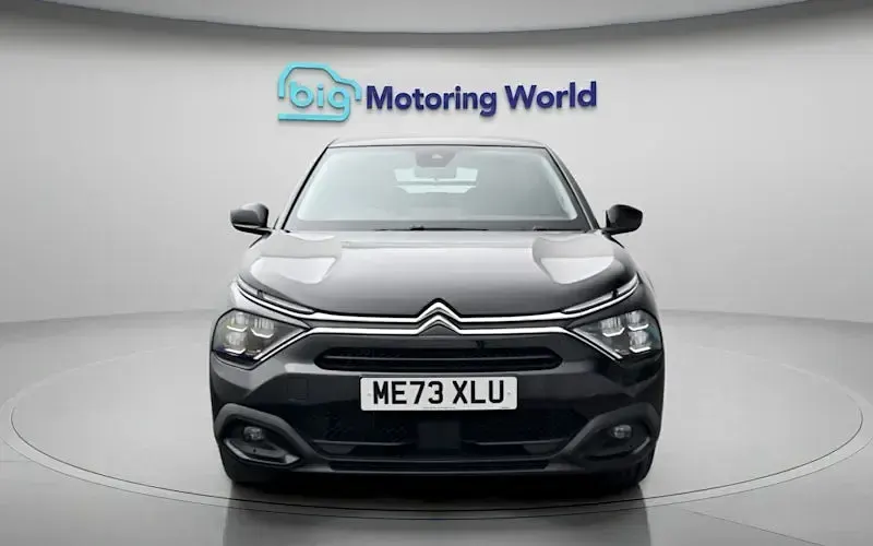 Used Citroën C4 PureTech 101 HP (74 kW) 2024 Black SUV