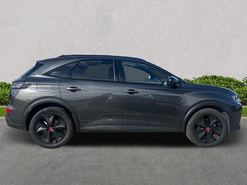 Used DS Automobiles DS7 Crossback Performance Line Plus 130 HP (95 kW) 2024 Grey SUV