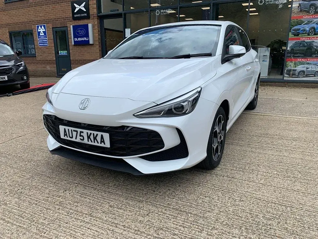 Used MG MG3 SE 194 HP (142 kW) 2025 White Hatchback