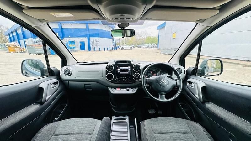 Used Citroën Berlingo XTR 100 HP (73 kW) 2016 Blue MPV