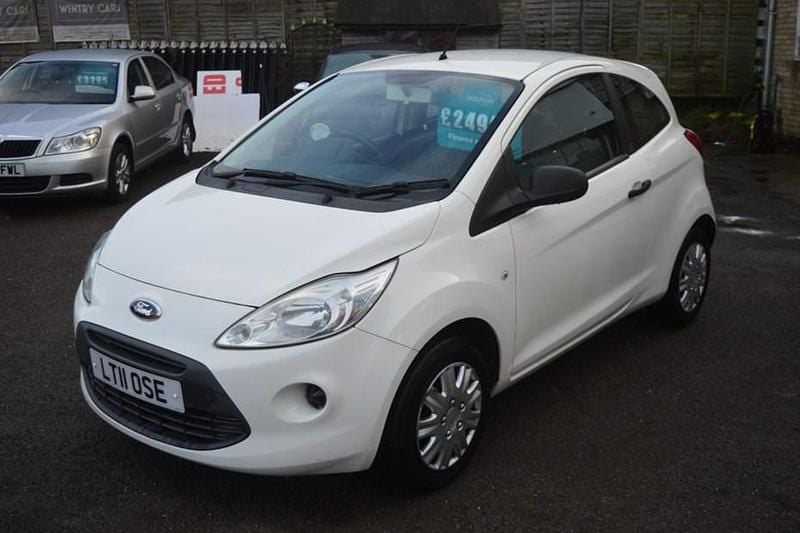 White Used 2011 Ford Ka Studio Hatchback | £2,495 (Fair price) - Image 1/1