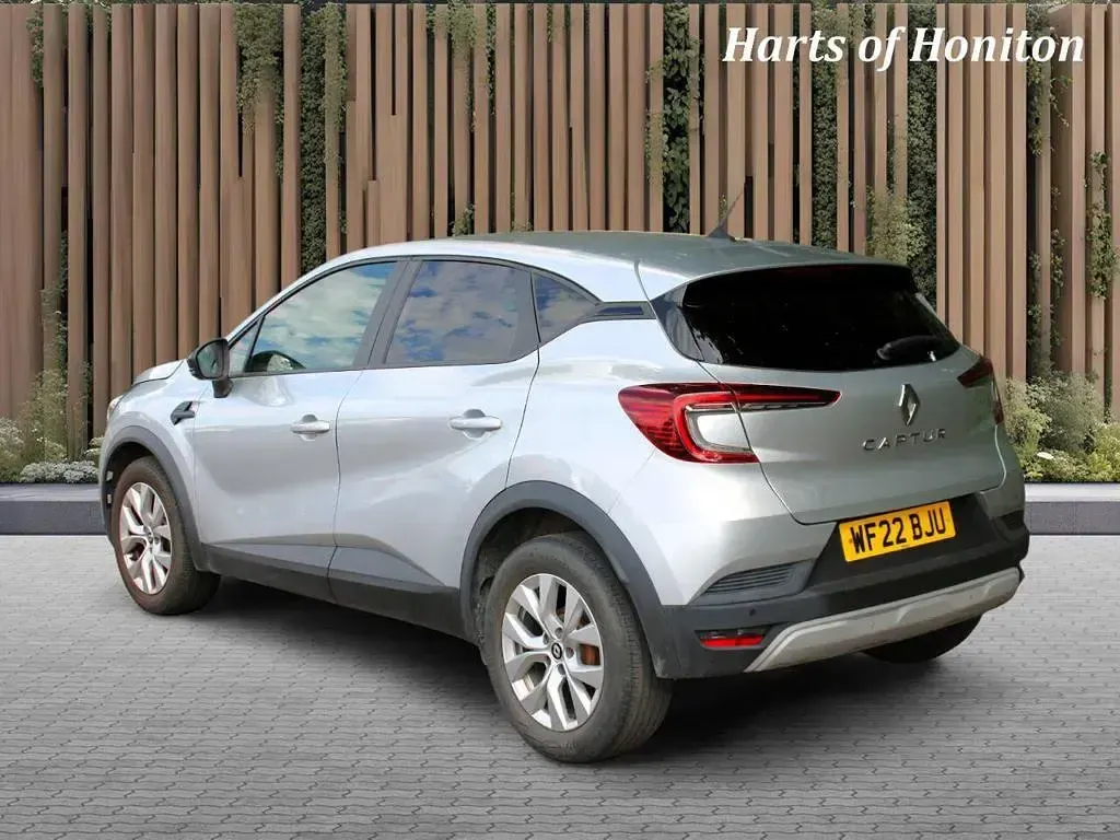 Used Renault Captur Iconic 2022 Grey SUV
