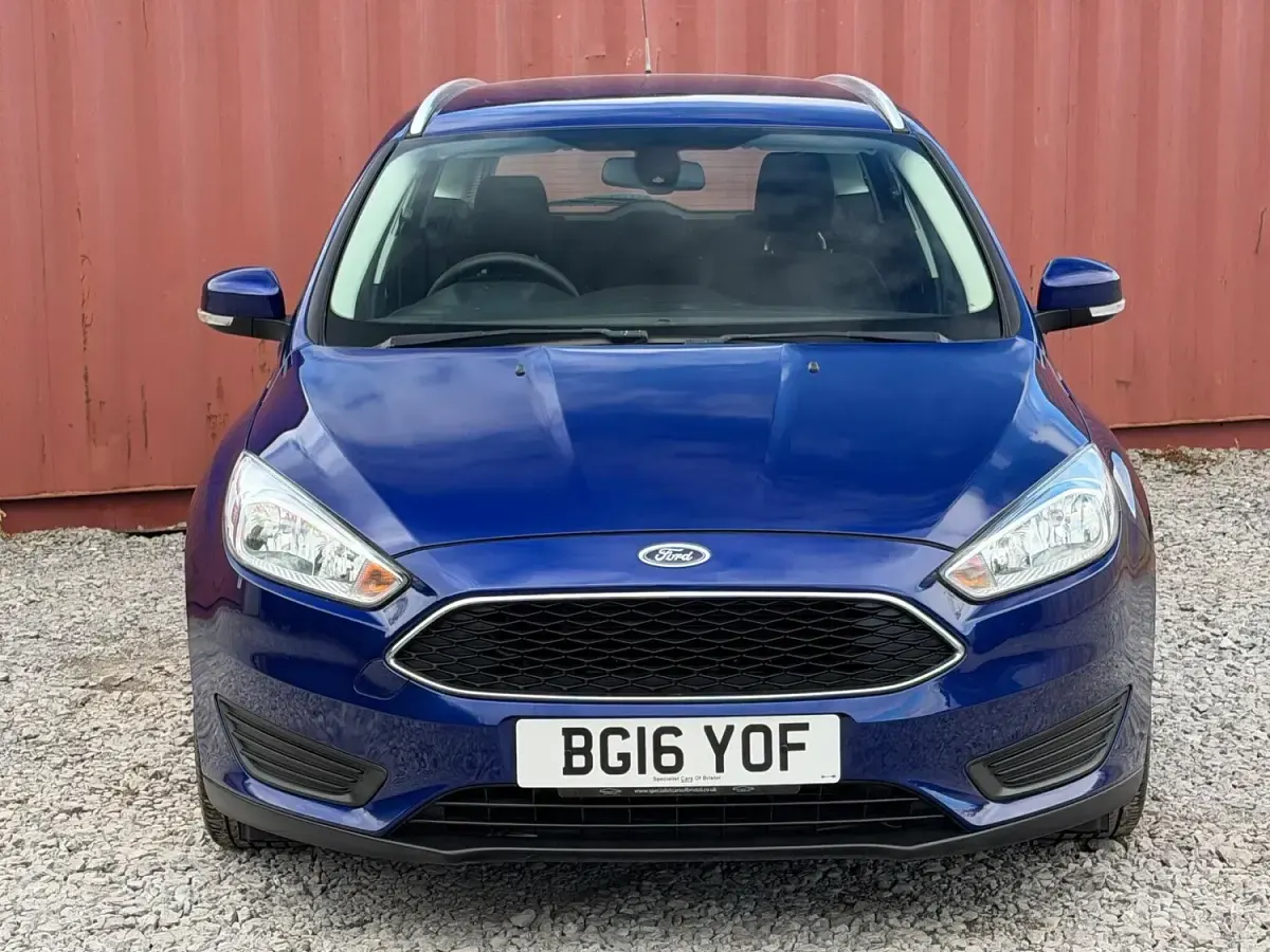 Used Ford Focus Style 105 HP (77 kW) 2016 Blue Estate