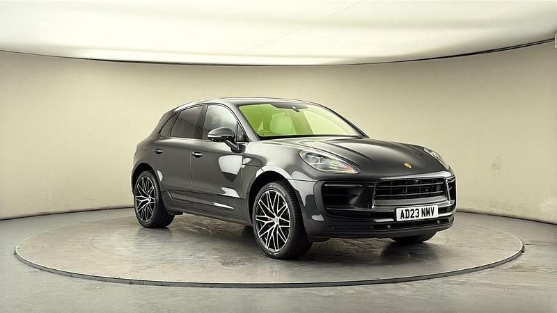 Used Porsche Macan 380 HP (279 kW) 2023 Volcano grey SUV