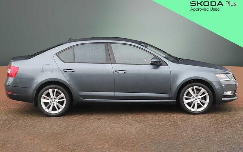 Used Skoda Octavia SE L 150 HP (110 kW) 2019 Quartz grey metallic Hatchback