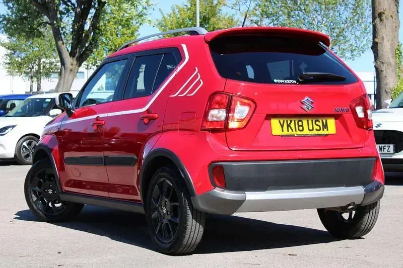 Usado Suzuki Ignis Adventure 90 HP (66 kW) 2018 Vermelho SUV