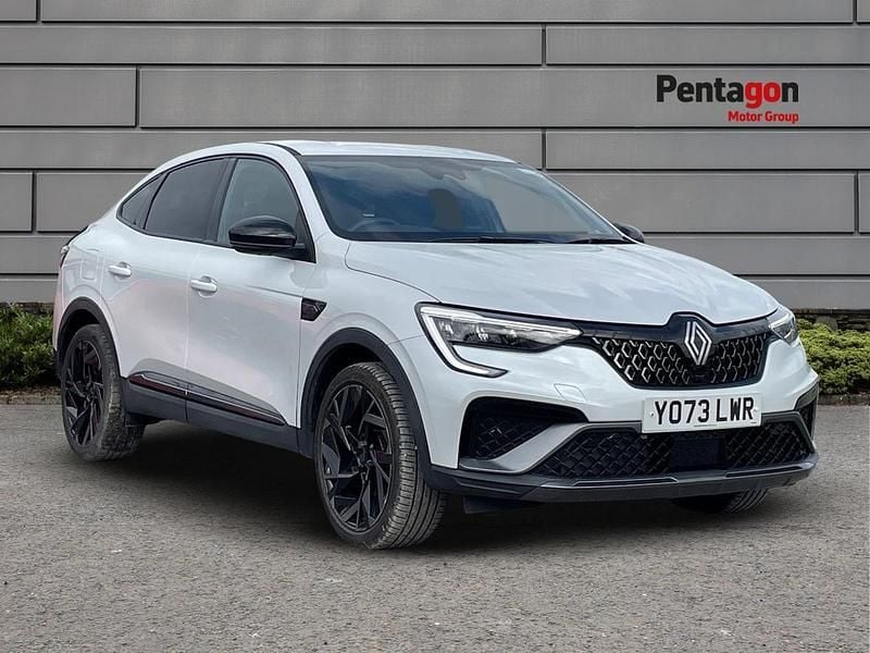 White Used 2024 Renault Arkana Esprit Alpine SUV | £19,495 (Fair price) - Image 1/4