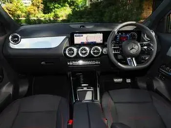 New Mercedes GLA250 Executive 218 HP (160 kW) 2026 Silver SUV