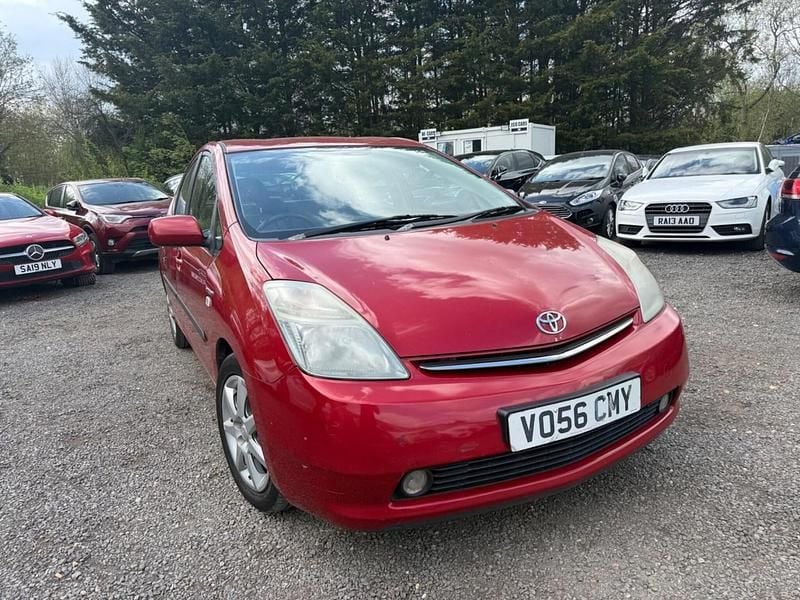 Used Toyota Prius 2006 Red Hatchback
