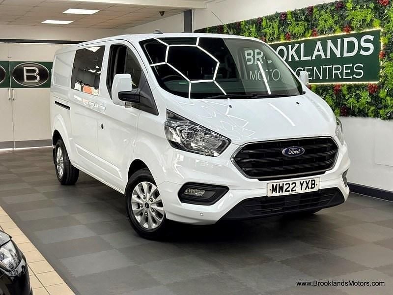 White Used 2022 Ford Transit Custom Limited Van | £16,985 (A bit pricey) - Image 1/3