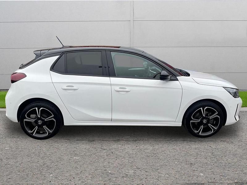 Used Vauxhall Corsa S 99 HP (72 kW) 2025 White Hatchback
