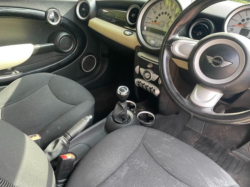 Used Mini ONE Hatch 2008 White Hatchback