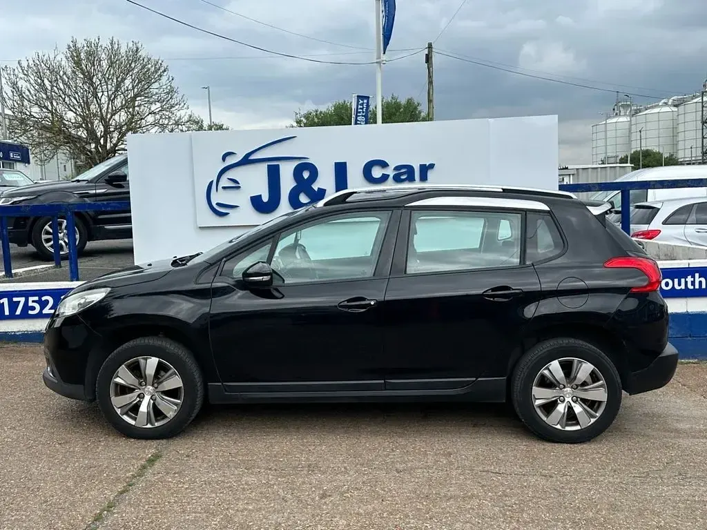 Used Peugeot 2008 Active 92 HP (67 kW) 2014 Black SUV