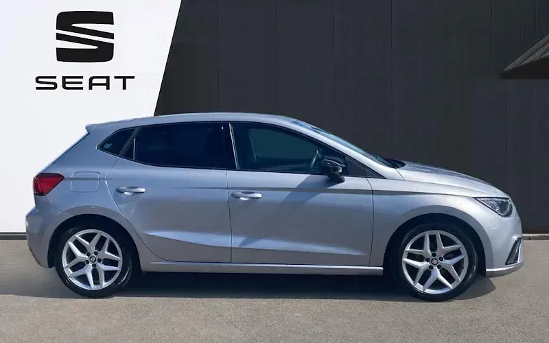 Usado Seat Ibiza FR 80 HP (58 kW) 2021 Citadino