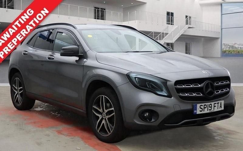 Used 2020 Mercedes GLA180 Urban SUV | £13,199 (Good price) - Image 1/4