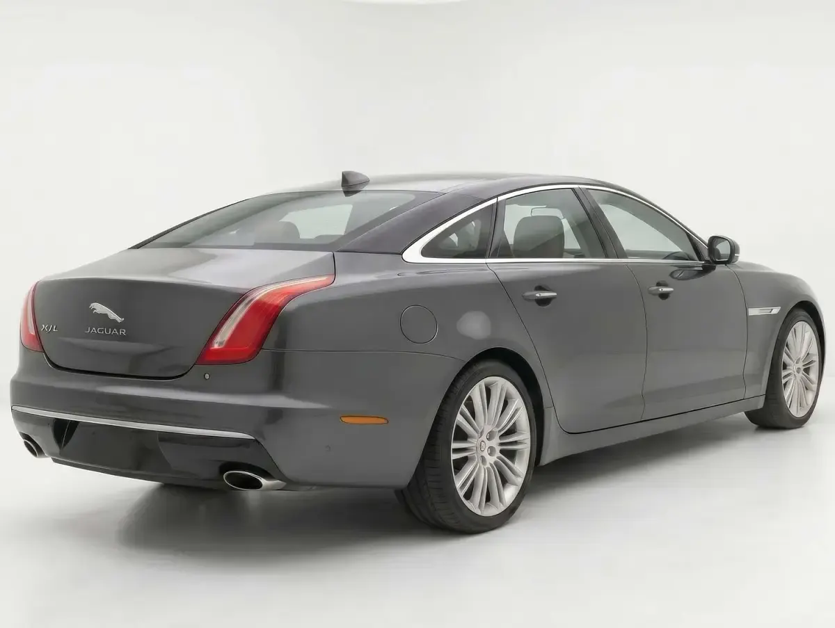 Used Jaguar XJL Portfolio 340 HP (250 kW) 2015 Grey Sedan