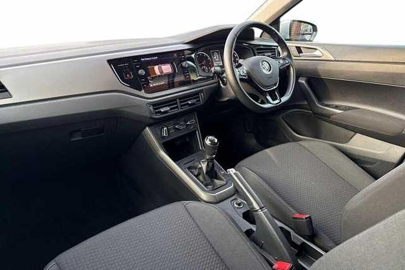 Used VW Polo Match 95 HP (69 kW) 2021 Silver Hatchback