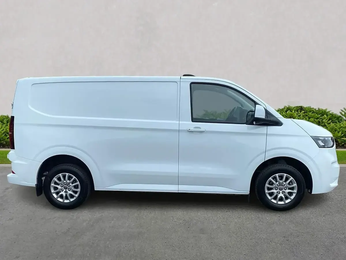 Used VW T7 S 150 HP (110 kW) 2025 White Van