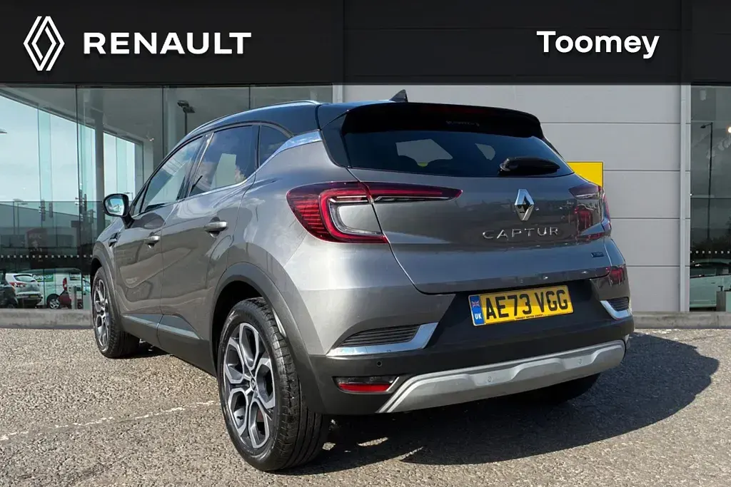 Used Renault Captur Techno 140 HP (102 kW) 2023 Black SUV