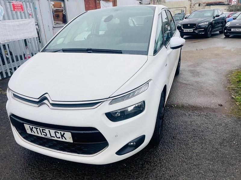 Used Citroën C4 Picasso Exclusive 2015 White MPV