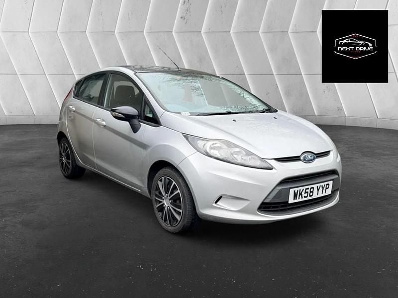 Used Ford Fiesta Style 82 HP (60 kW) 2008 Silver Hatchback