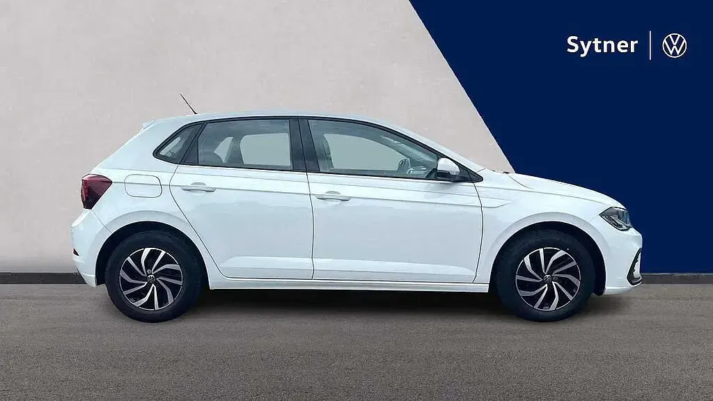 Used VW Polo 95 HP (69 kW) 2024 Hatchback