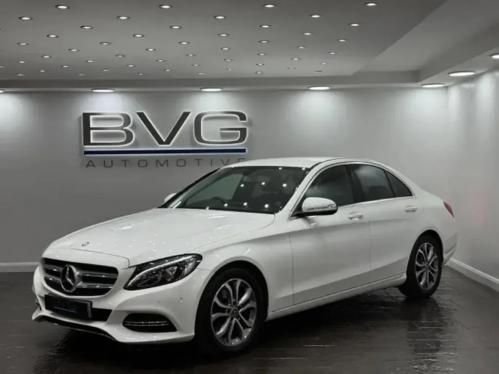 Used Mercedes C220 170 HP (125 kW) 2015 White Sedan
