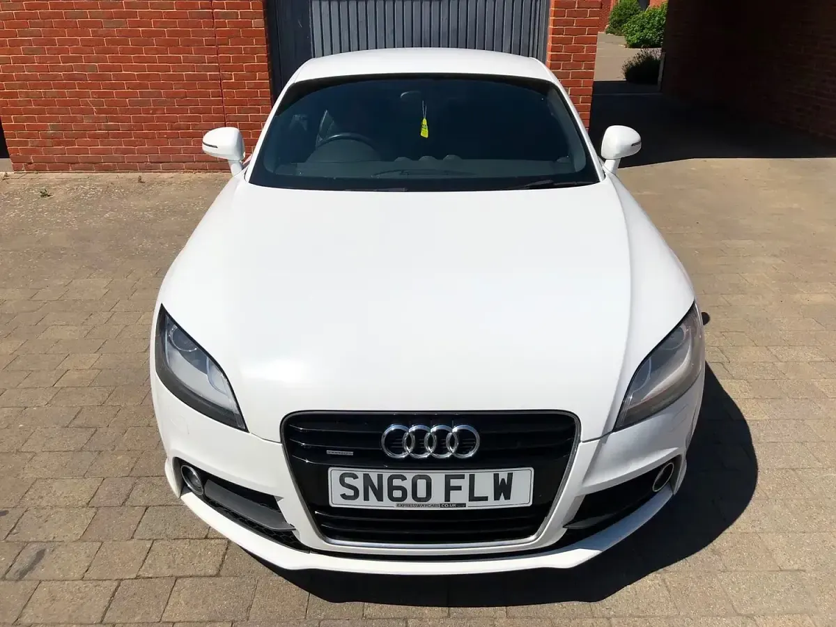 Used Audi TT S-Line 170 HP (125 kW) 2011 White Coupe