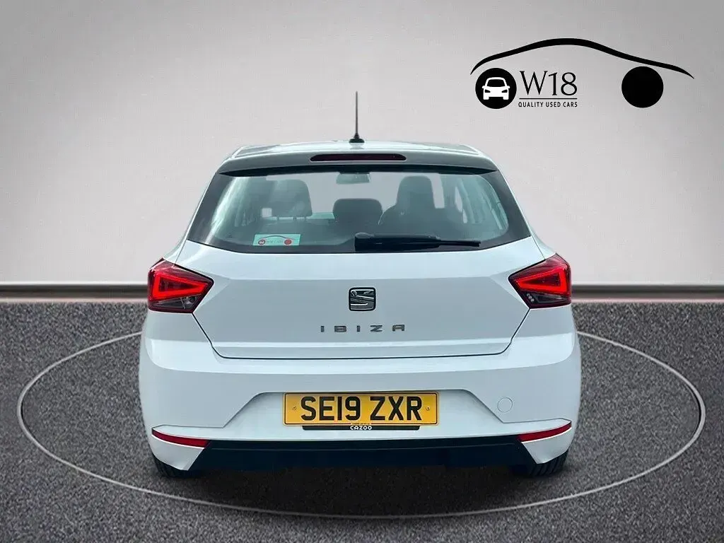Używany Seat Ibiza SE Technology 80 KM (58 kW) 2019 Biały Hatchback
