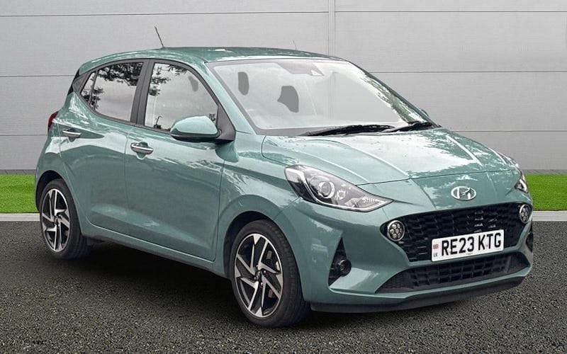 Green Used 2023 Hyundai i10 Premium Hatchback | £13,690 (Fair price) - Image 1/4