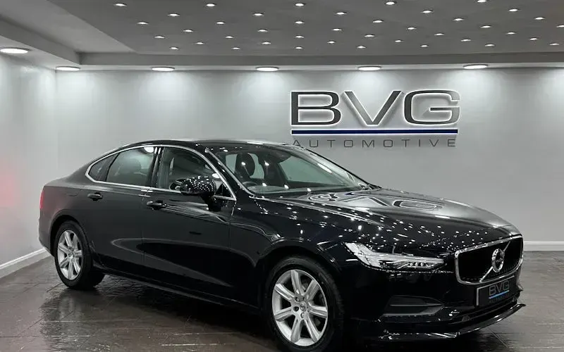Usado Volvo S90 Momentum 190 CV (139 kW) 2019 Berlina
