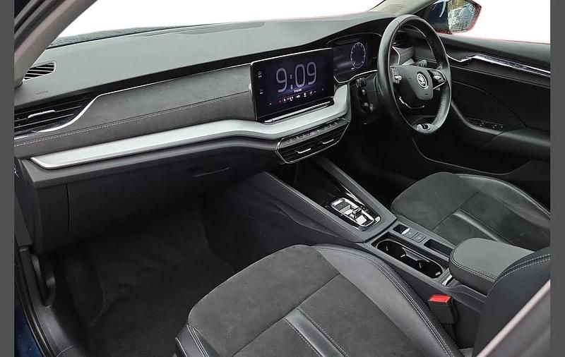 Usado Skoda Octavia SE L 147 HP (108 kW) 2023 Azul Carrinha