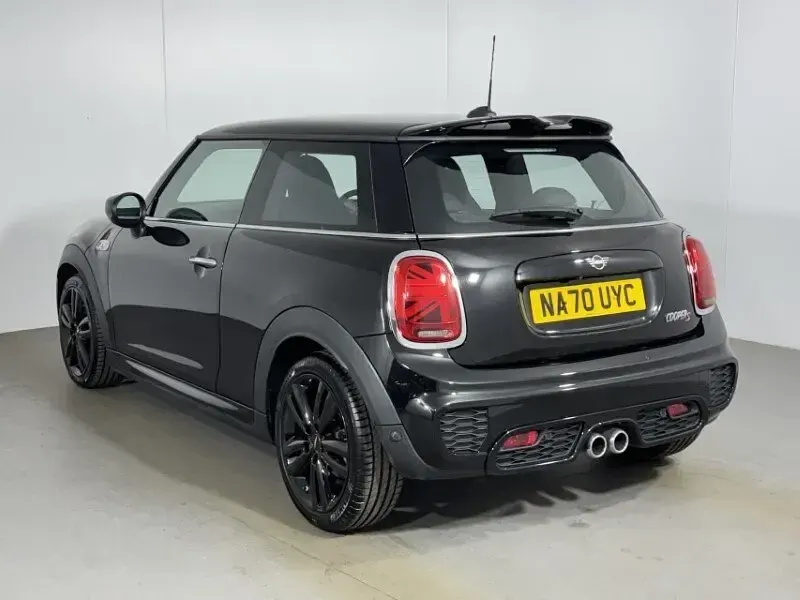 Used Mini Cooper S Hatch 189 HP (139 kW) 2020 Black Hatchback