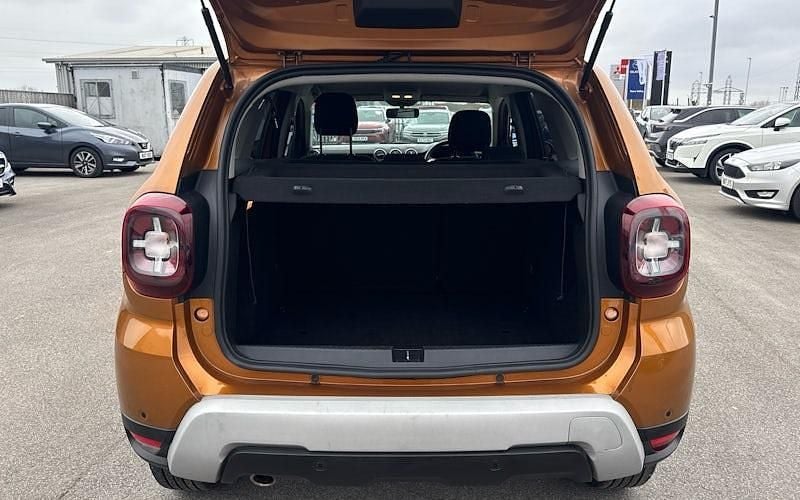 Used Dacia Duster Comfort 101 HP (74 kW) 2020 Orange SUV