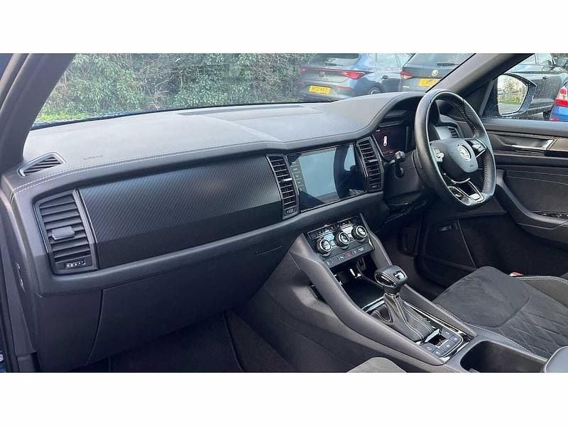 Used Skoda Kodiaq SportLine 200 HP (147 kW) 2024 Blue SUV