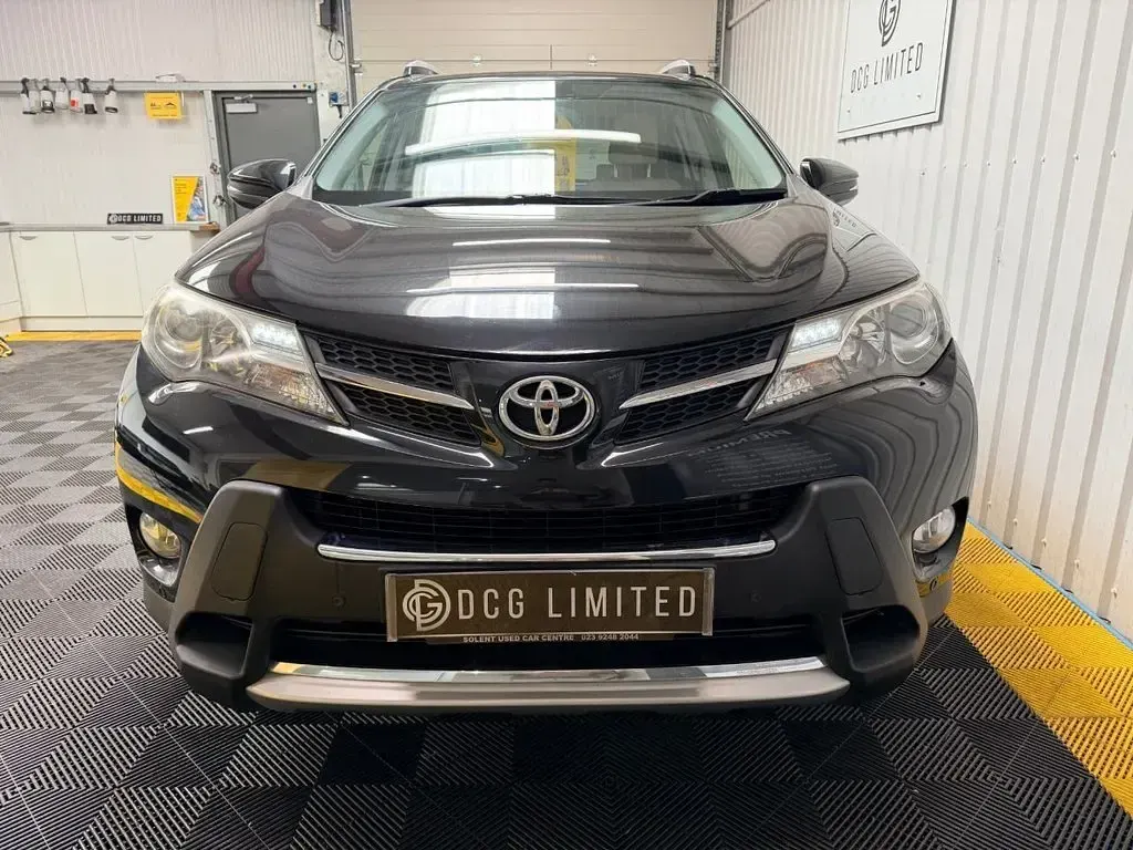 Used Toyota RAV4 150 HP (110 kW) 2014 Black SUV