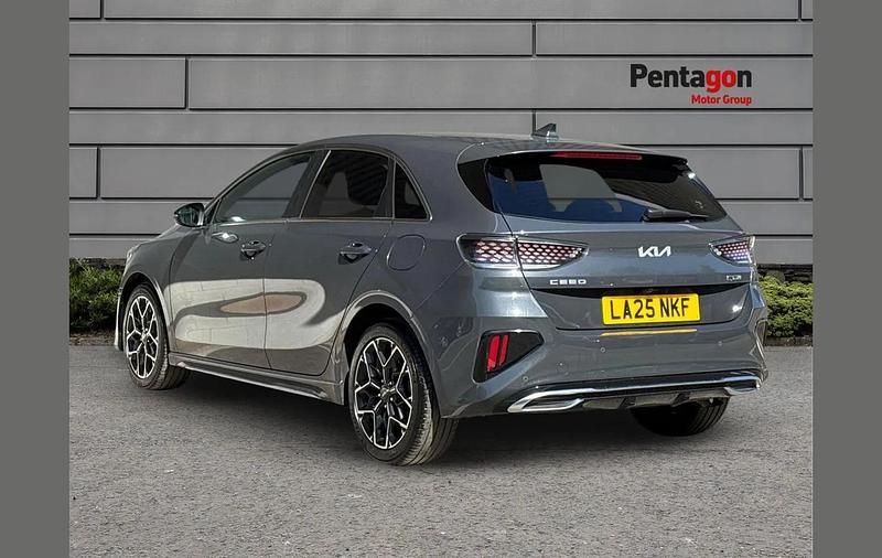 Used Kia Ceed GT-Line 138 HP (101 kW) 2025 Grey Hatchback