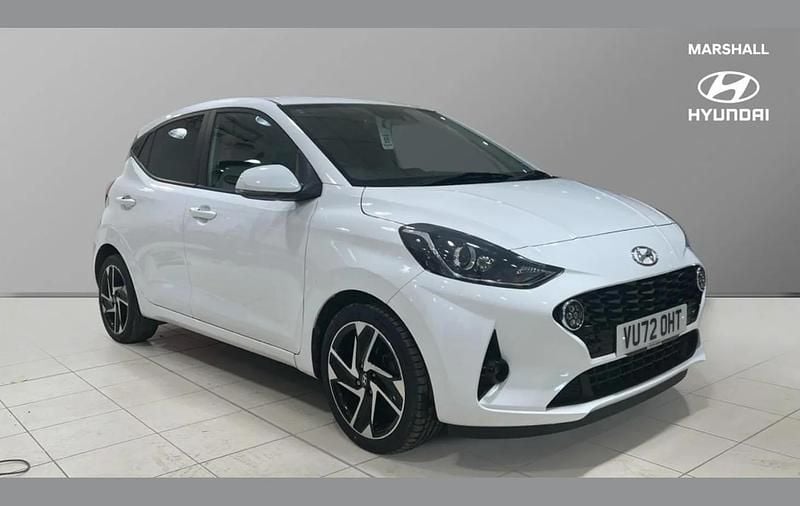 Used Hyundai i10 Premium 84 HP (61 kW) 2022 White Hatchback