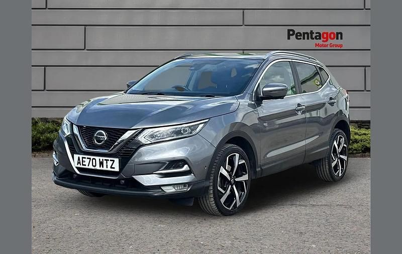Used Nissan Qashqai Tekna 115 HP (84 kW) 2020 Grey SUV